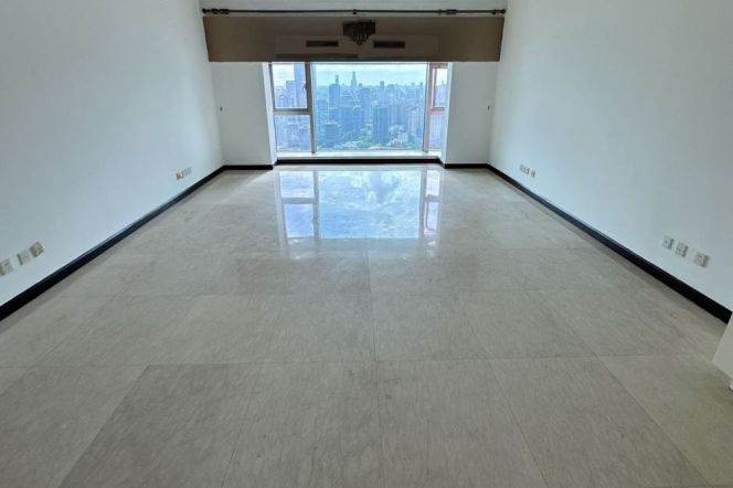 High-Floor Spacious 3BR Apartment near Shangcheng Rd Metro