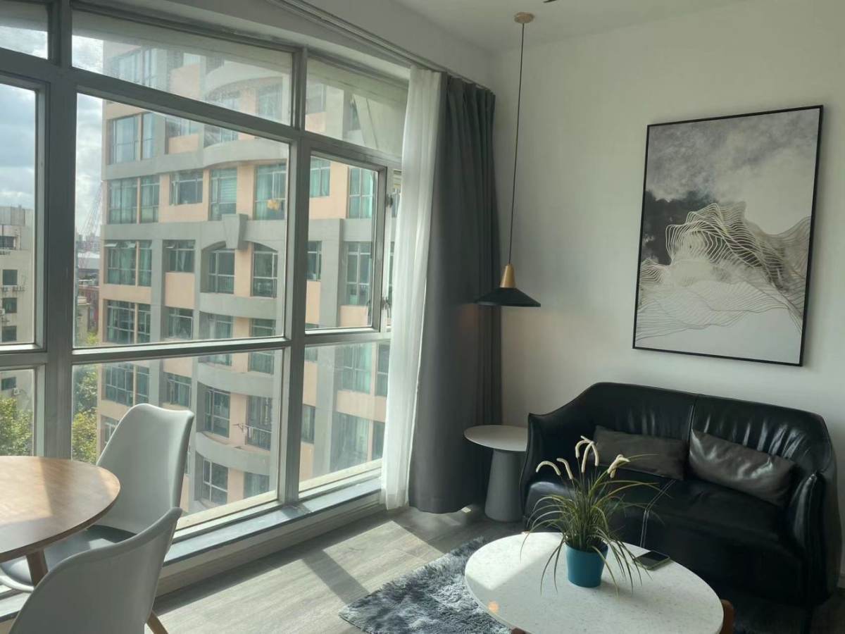 Housing image — Living Room