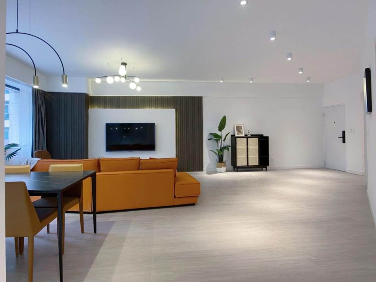 Housing image — Living Room