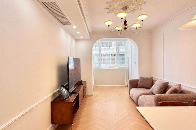 1BR Apartment near Longde Rd Metro