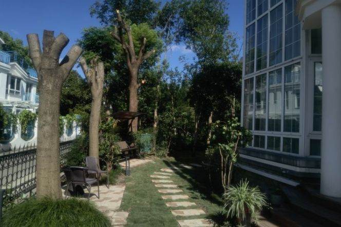 Spacious 5BR Villa near National Exhibition And Convention Center Metro with Private Garden