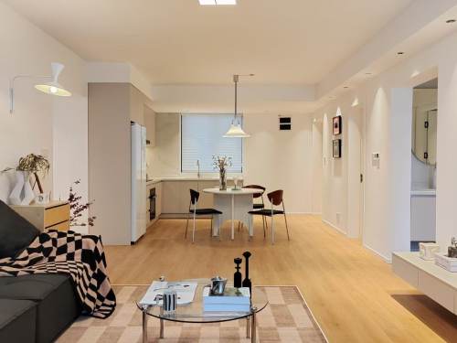 Housing image — Living Room