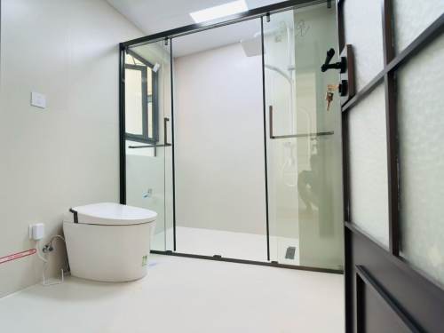 Housing image — Bathroom