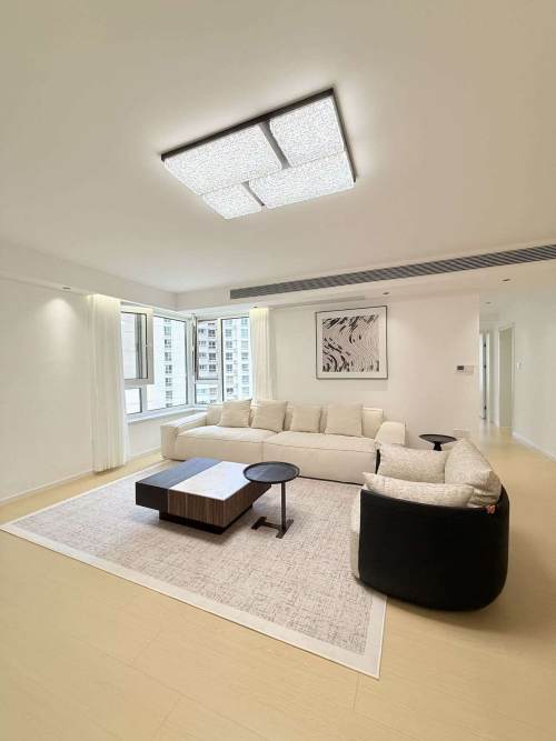 Housing image — Living Room