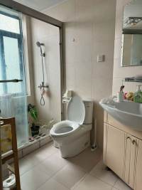 Housing image — Bathroom