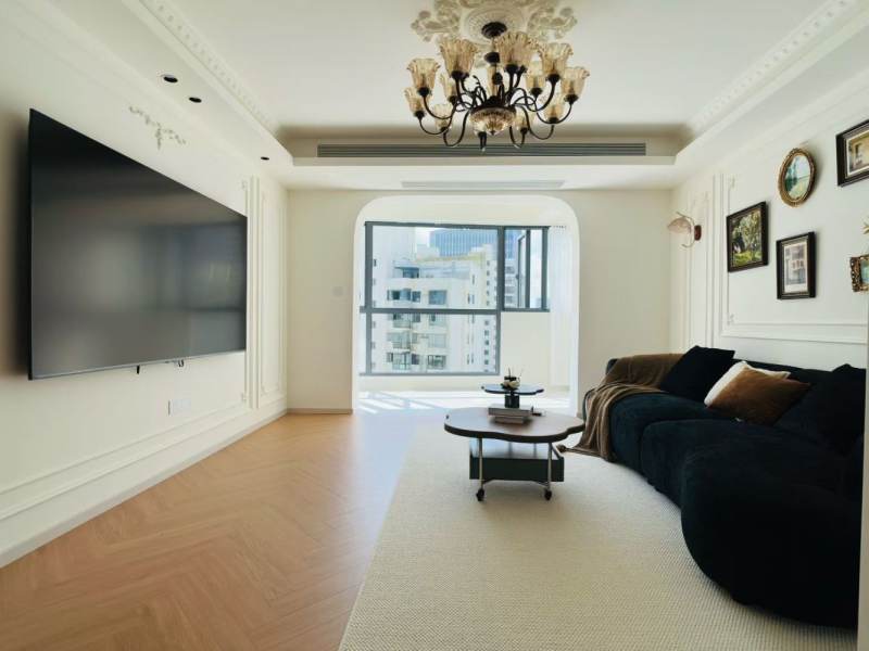 Housing image — Living Room