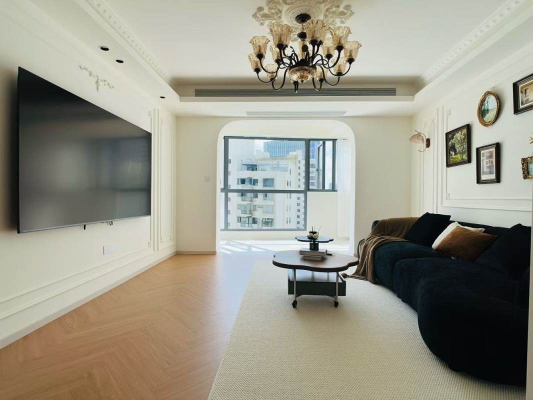 Housing image — Living Room