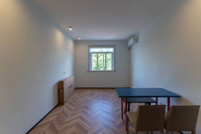 1BR Apartment in Old Xuhui