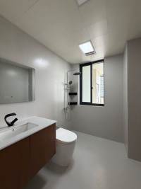 Housing image — Bathroom