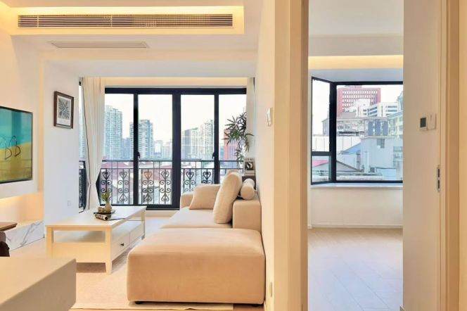2BR Apartment near South Xizang Rd Metro (L4/L8/L13)