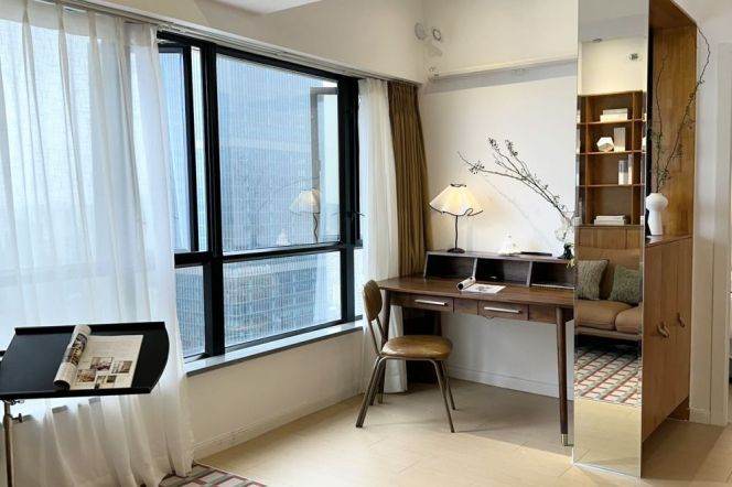 High-Floor 1BR Apartment in Suzhou Creek North (L1/L3/L4/L12/L13)