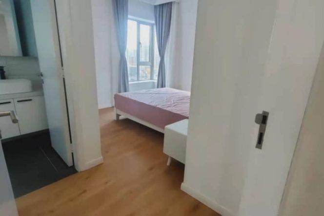 High-Floor 4BR Apartment at One Park Avenue