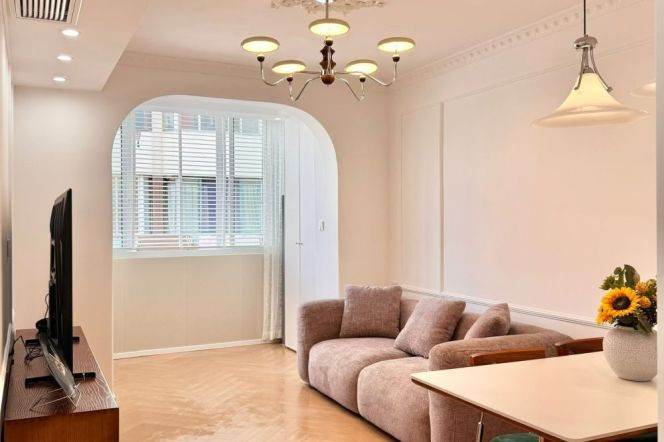 1BR Apartment near Longde Rd Metro