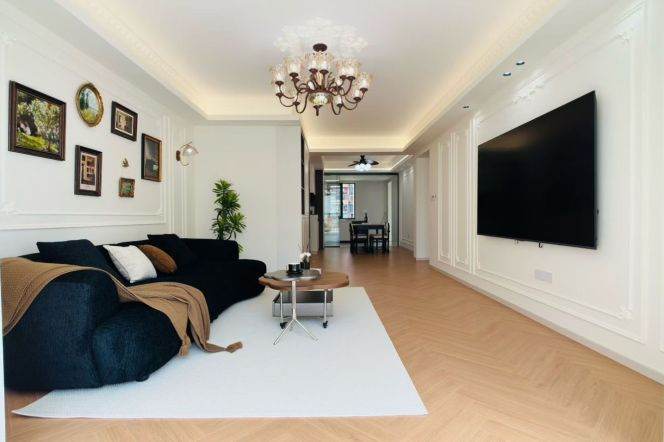 3BR Apartment near Loushanguan Rd Metro (L2)