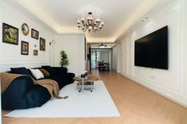 3BR Apartment near Loushanguan Rd Metro (L2)