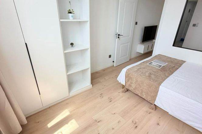1BR Apartment near Zhongshan Park (L3/L4)