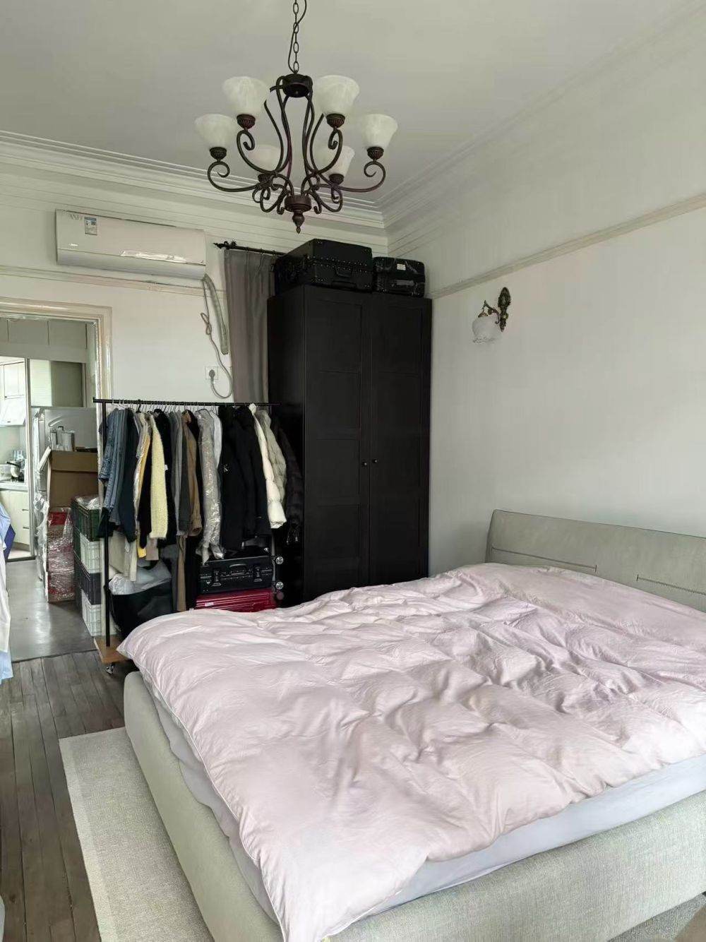Housing image — Bedroom