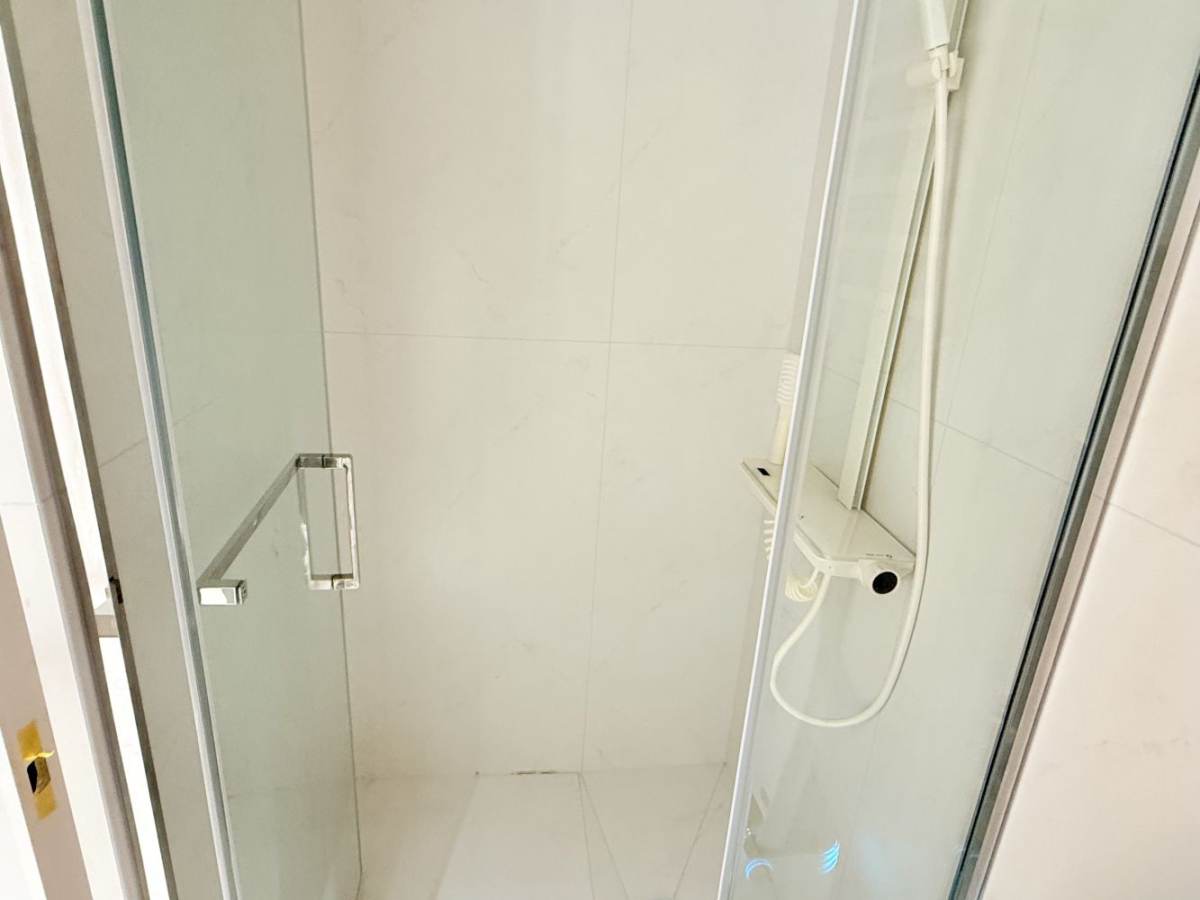 Housing image — Bathroom