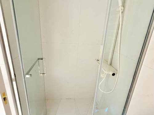 Housing image — Bathroom