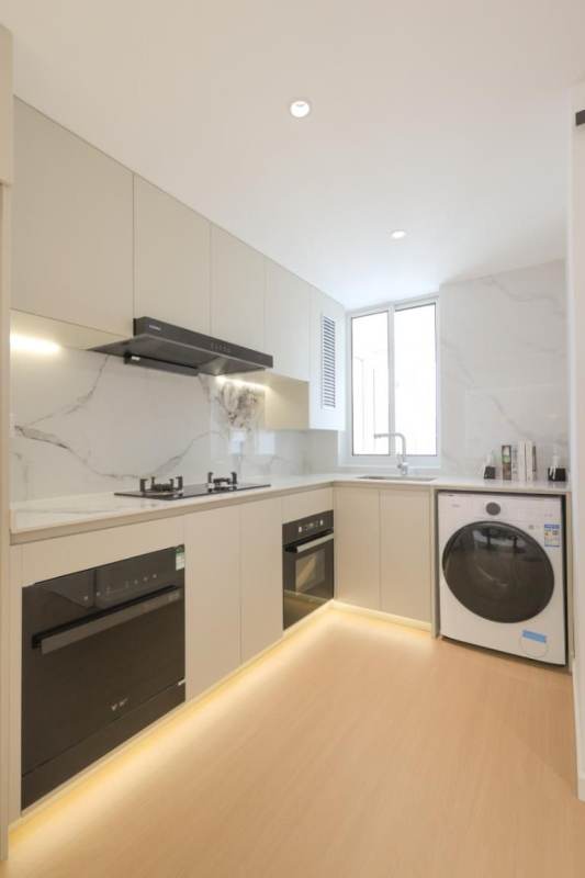 Housing image — Kitchen
