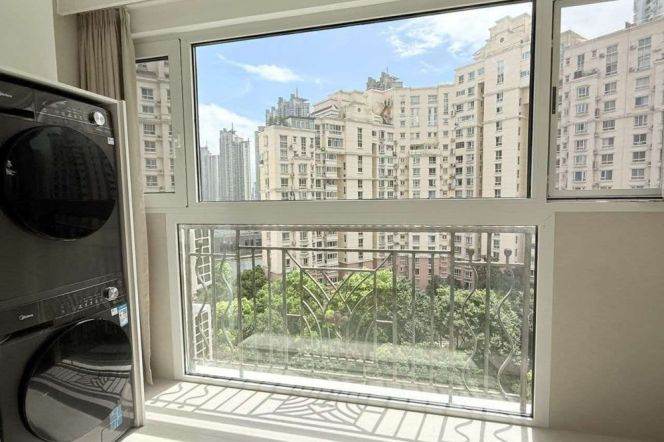 3BR Apartment near Shangcheng Rd Metro (L2/L9)