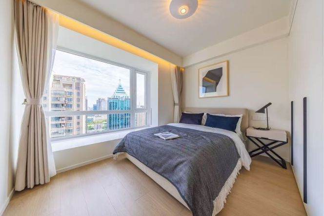 High-Floor 1BR Apartment in Gubei (L2/L15)