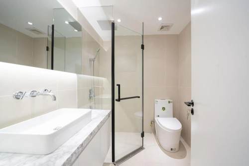 Housing image — Bathroom