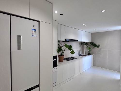 Housing image — Kitchen