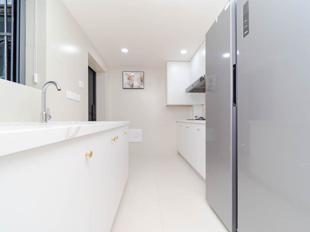 Housing image — Kitchen