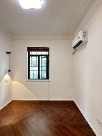 Housing image — Bedroom