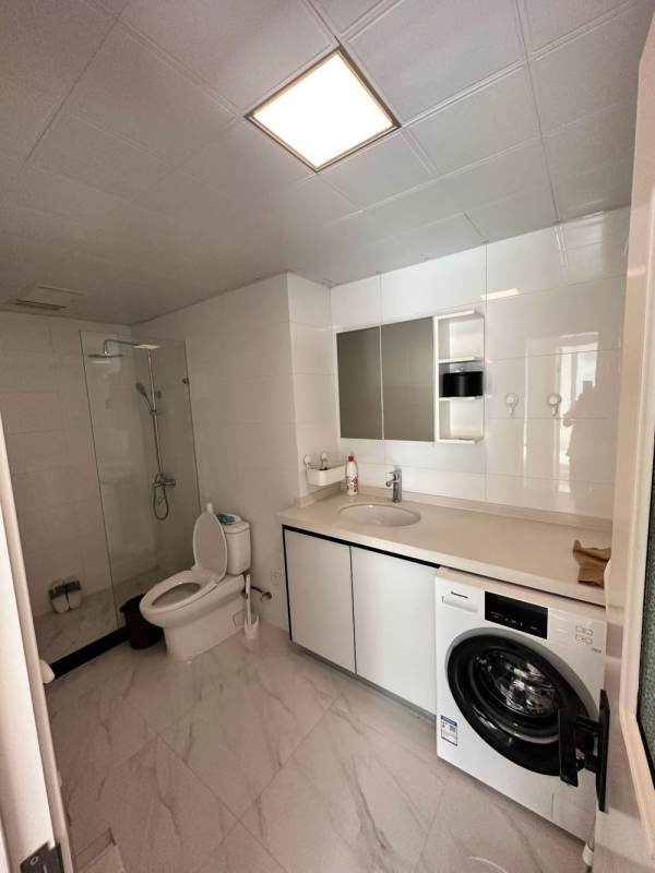 Housing image — Bathroom