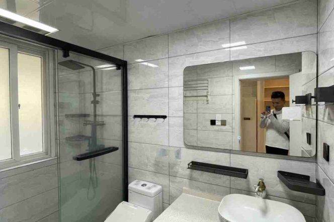 2BR Apartment near Zhongshan Park with Floor-to-Ceiling Windows (L2/L3/L4)