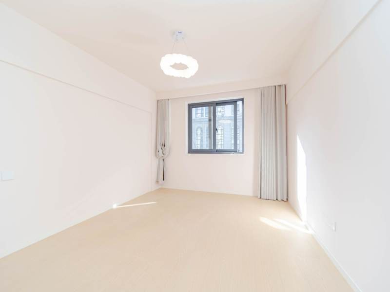 Housing image — Bedroom