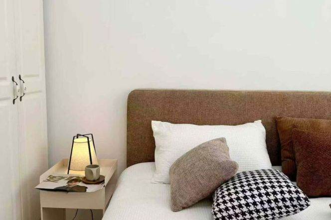 2BR Apartment near Changshou Rd Metro (L13)