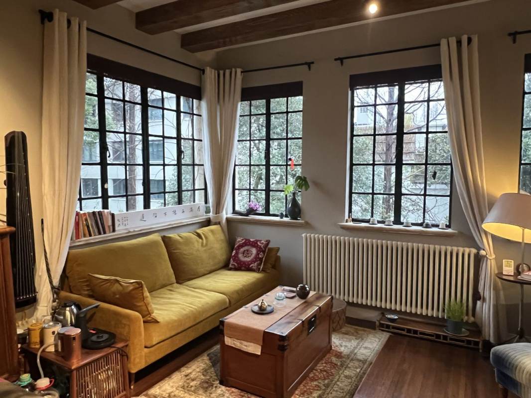 Housing image — Living Room