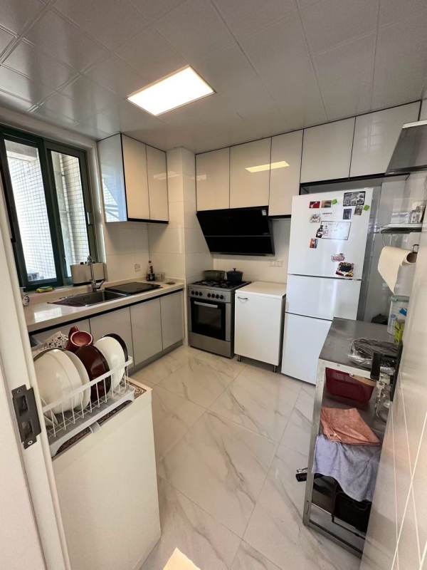 Housing image — Kitchen