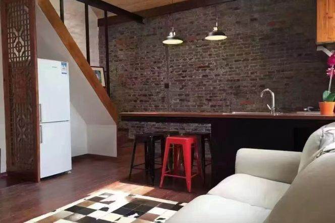 2BR Apartment at Shanghai Milestone Realty (L1/L7)