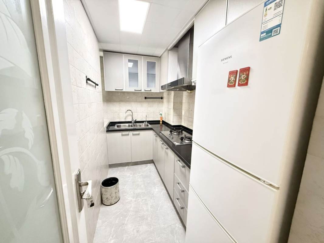 Housing image — Kitchen