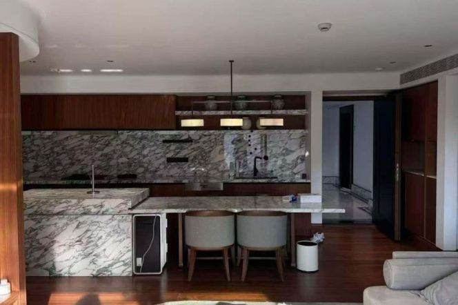 Spacious 2BR Apartment in Old Xuhui with Floor-to-Ceiling Windows (L1/L7/L9)