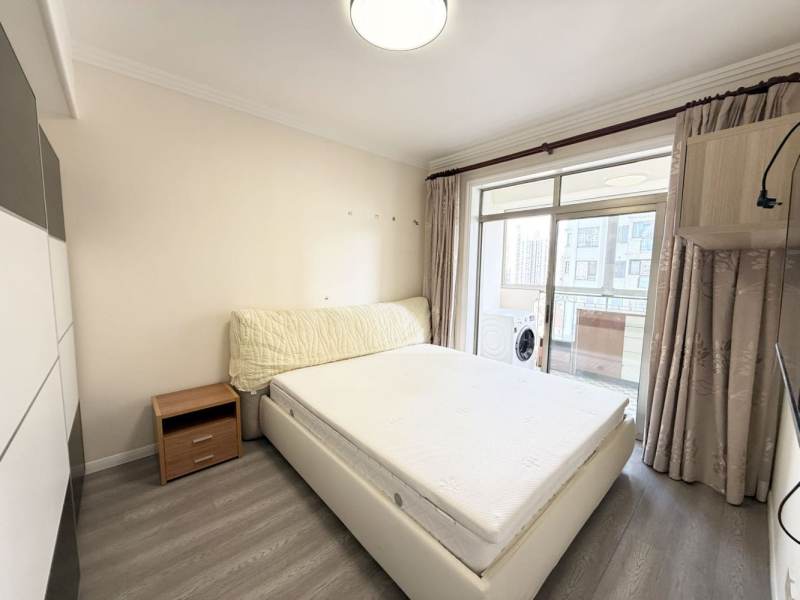 Housing image — Bedroom