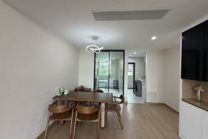 3BR Apartment near Century Park with Green View (L2)