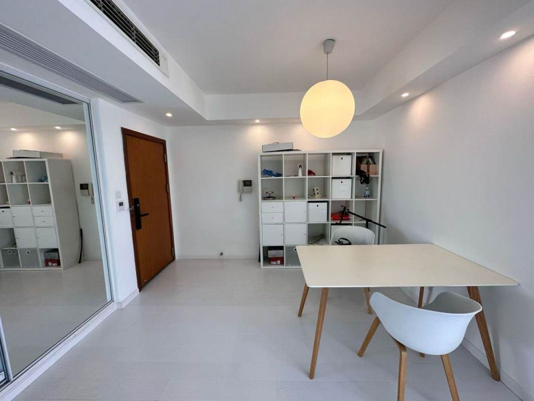 Housing image — Dining Area