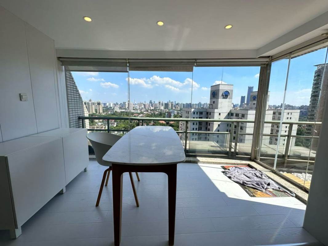 Housing image — Living Room