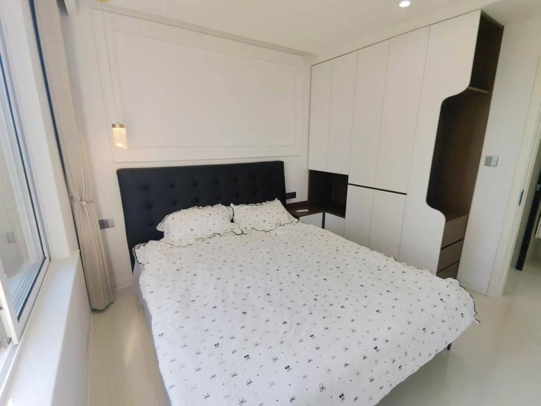 Housing image — Bedroom