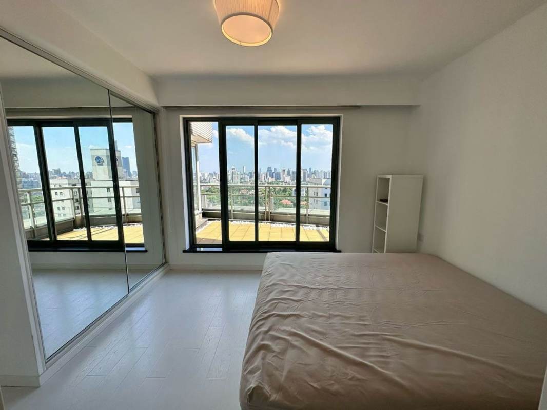 Housing image — Bedroom