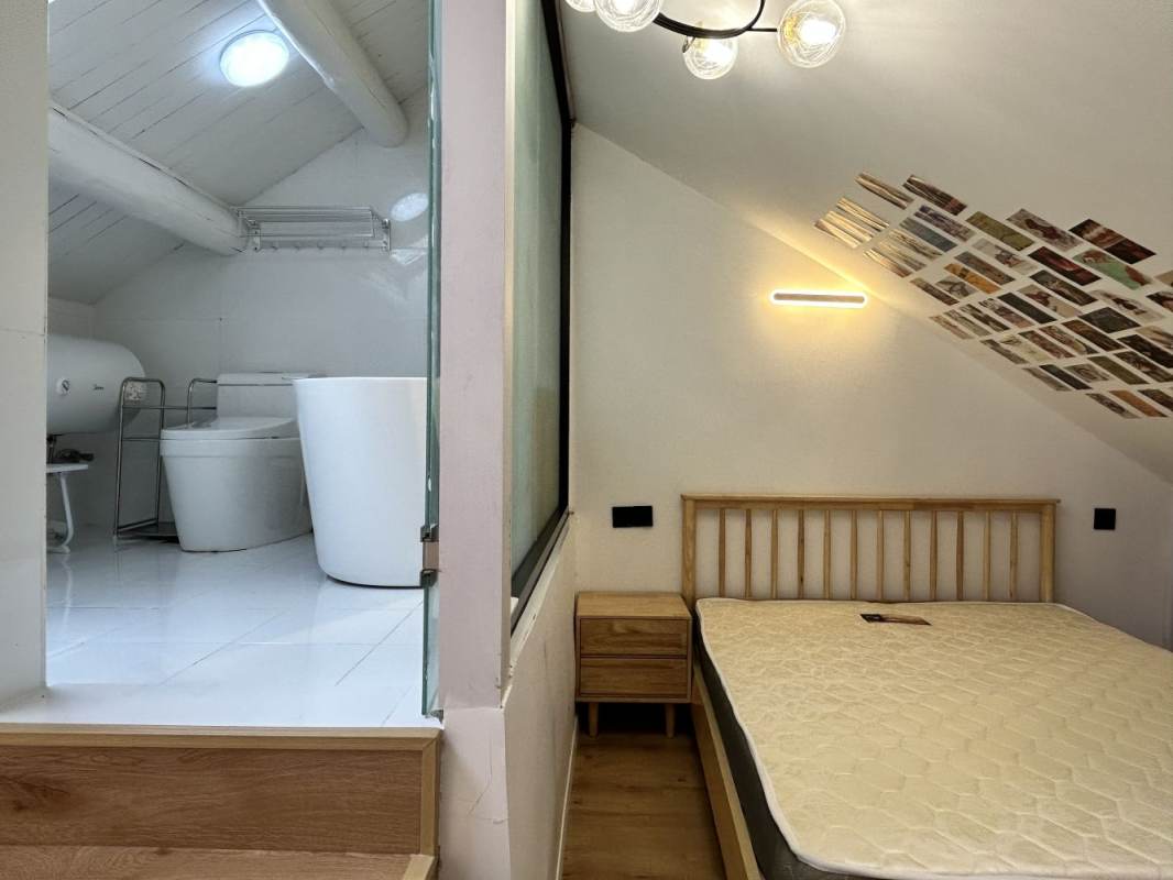 Housing image — Bedroom