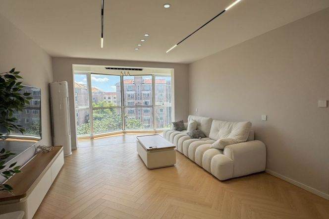 3BR Apartment in Hongqiao CBD