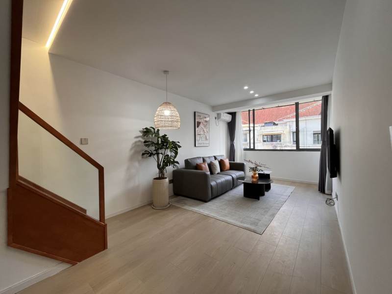 Housing image — Living Room