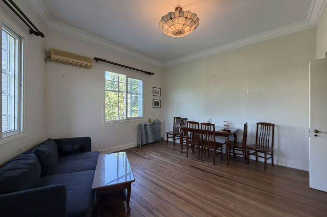 Spacious 1BR Heritage Apartment in Old Xuhui (L10)