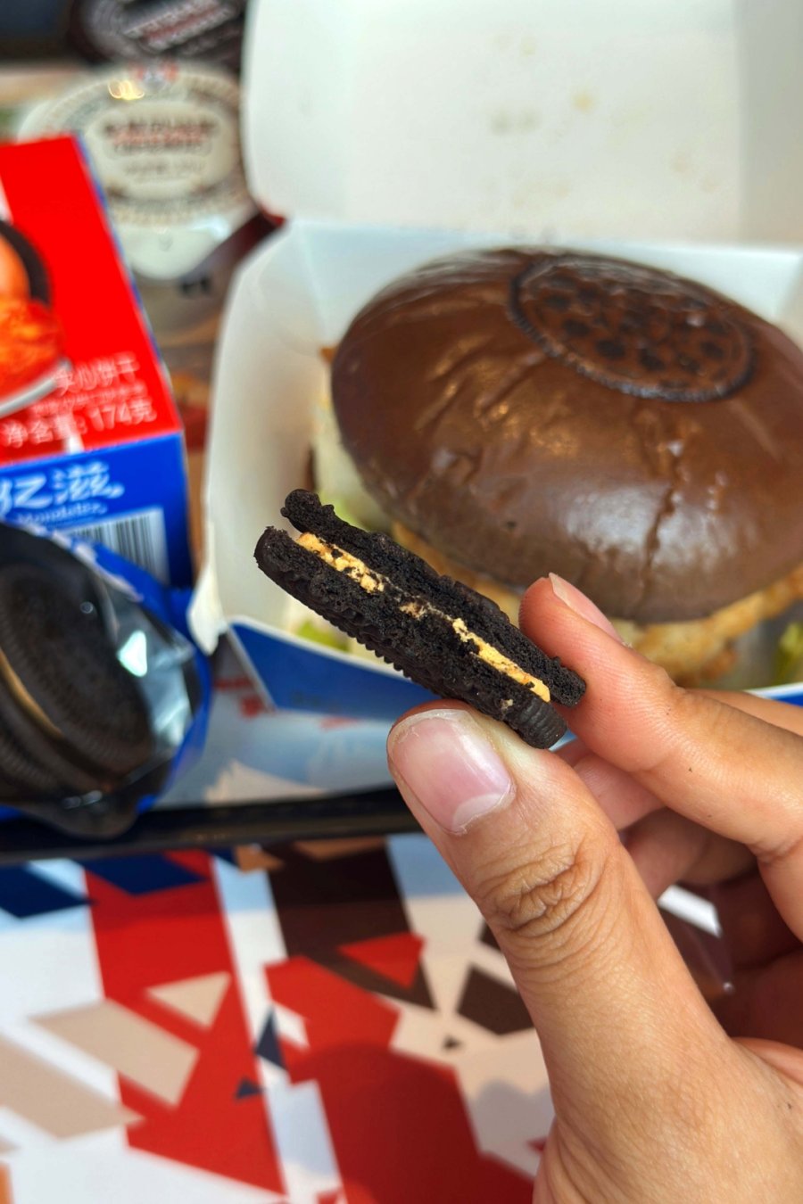 KFC’s Oreo Chicken Burger Is Here. Is It Actually Good?